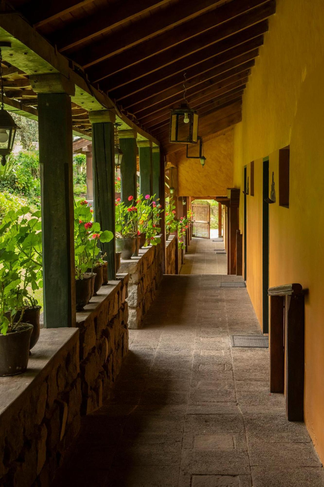Hacienda La Alegria Hotel Exterior photo